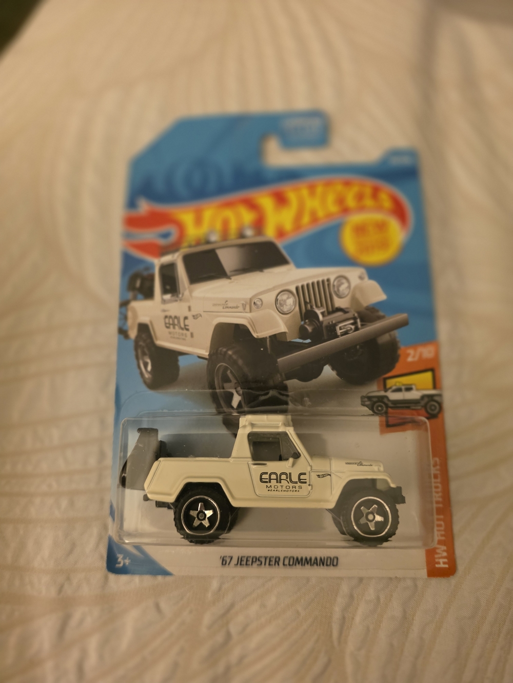 Hot Wheels '67 Jeepster Commando Toy - Cream